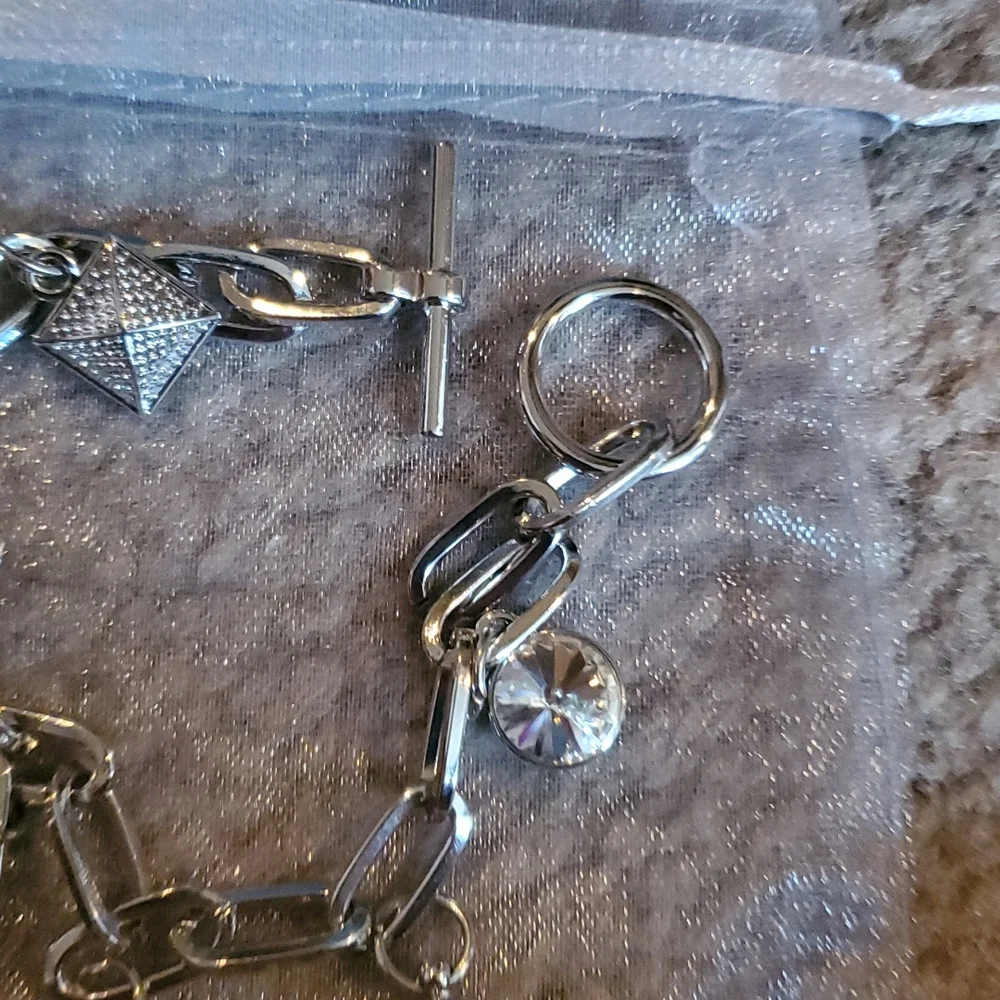 Michael kors silver toggle bracelet 😍